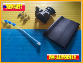 Blinkr 0019K konektory a zástrčka EUROPARTS Nissan Atleon Cabstar Renault Maxity 1998 až 2011