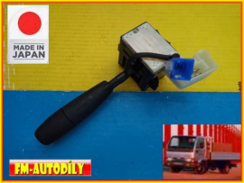 Přepínač blinkrů a světel E134 JAPAN Nissan Cabstar E 1998 až 2006