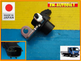 Snímač polohy klikové hřídele E136 JAPAN Nissan Cabstar Renault Maxity 2006 až 2018 motor ZD30Td